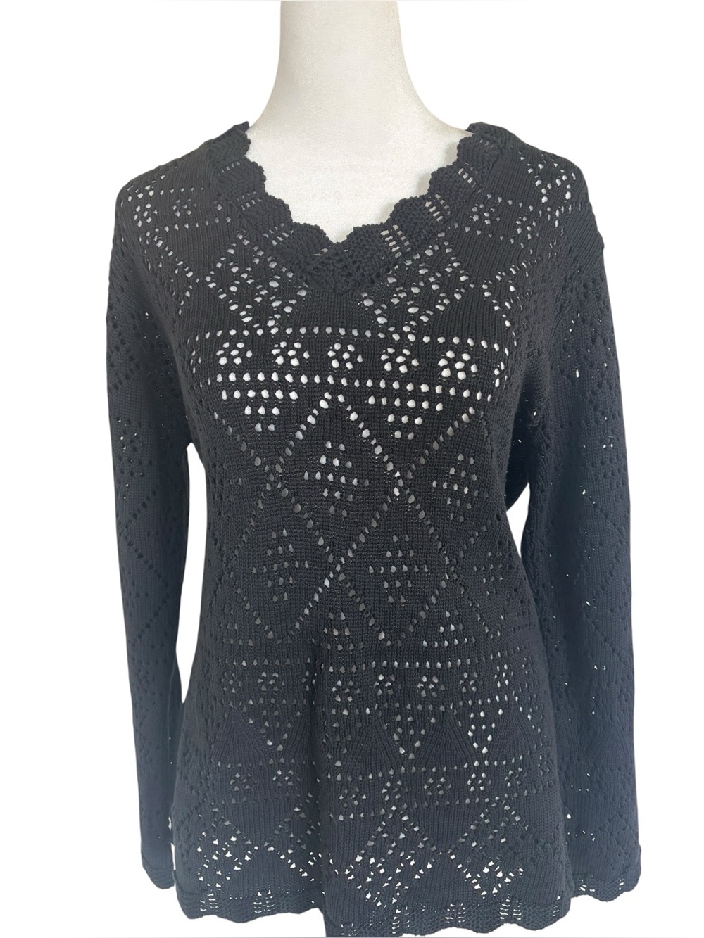 Women 565 America Black Openwork Cotton Knit V-Neck long sleeve shirt